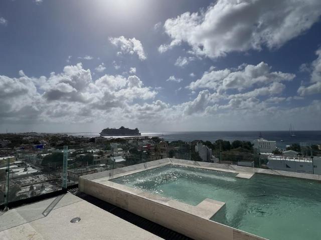 Departamento en venta en Cozumel centro con 2 rec?maras y vistas al mar