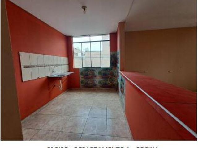 Departamento en venta en Comas a S/204,000