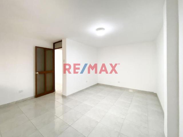 Departamento en venta en Comas a S/220,590