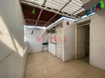 Departamento en venta en Comas a S/285,360