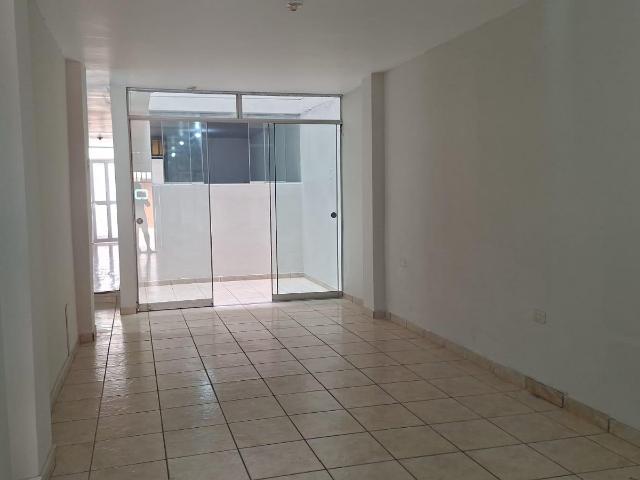 Departamento en venta en Comas a S/326,000