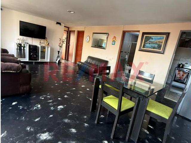 Departamento en venta en Comas a S/335,160