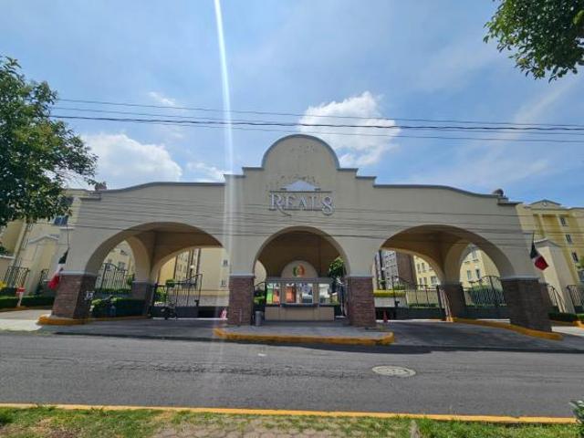 DEPARTAMENTO EN VENTA EN CONJUNTO REAL 8, A UNOS MINUTOS DE CIUDAD SATELITE