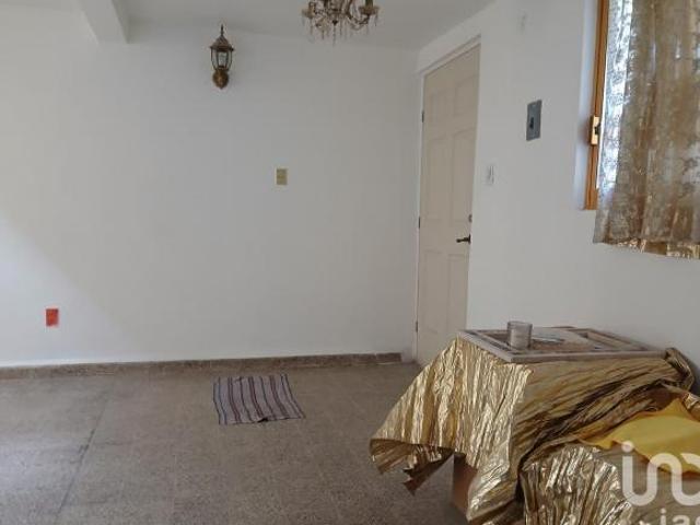 DEPARTAMENTO EN VENTA EN CALLE SECRETARIA DEL TRABAJO # 211 COLONIA CUATRO ARBOLES