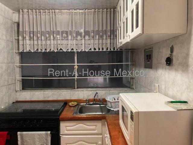 Departamento en Venta en Calle Volador, Lomas Verdes RU 25 3356