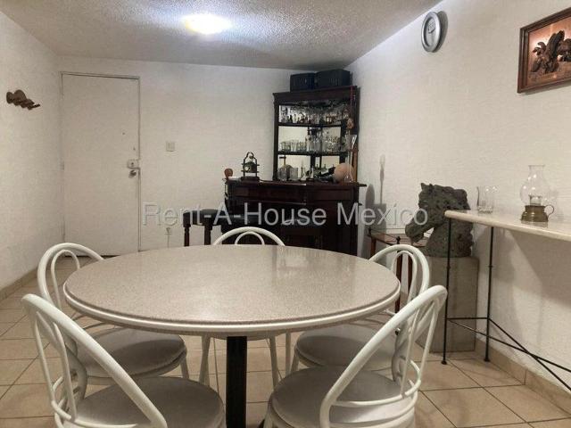 Departamento en Venta en Calle Volador, Lomas Verdes RU 25 3356
