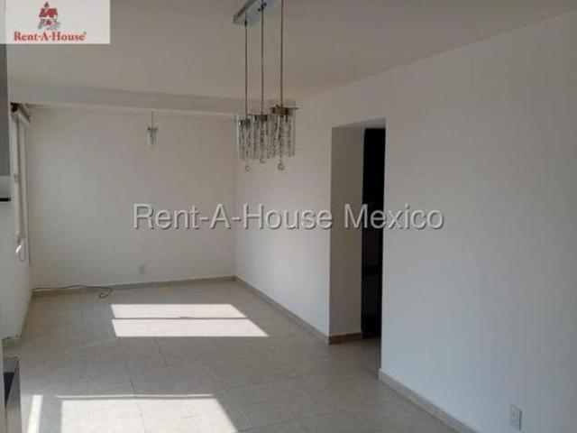 Departamento en venta en Calzada San Isidro, Colonia San Pedro Xalpa, Azcapotzalco