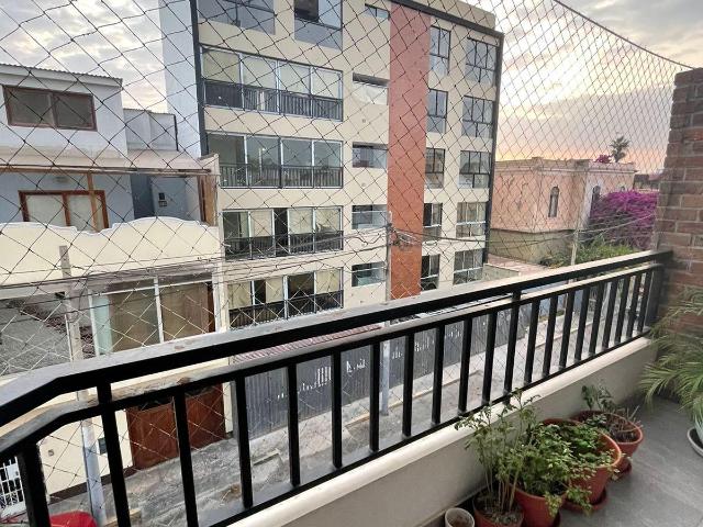 Departamento en venta en Chorrillos a $220,000