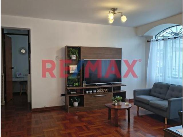 Departamento En Venta En Chorrillos – ¡Listo Para Mudarte!