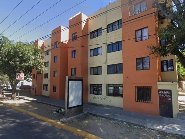 Departamento en Venta en Circunvalacion Oblatos, Guadalajara, Jalisco Remate Bancario