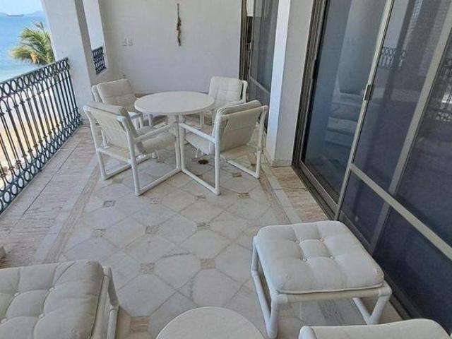 DEPARTAMENTO EN VENTA EN CLUB SANTIAGO MANZANILLO