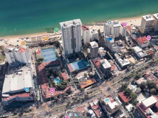 Departamento en Venta en Acapulco sobre la Costera Miguel Alemán, Piso 11, Sup. 280 m2