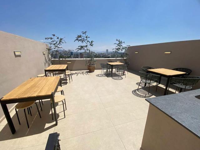 Departamento en venta en Arcos Vallarta 1 Rec?maras con Roof Top propio