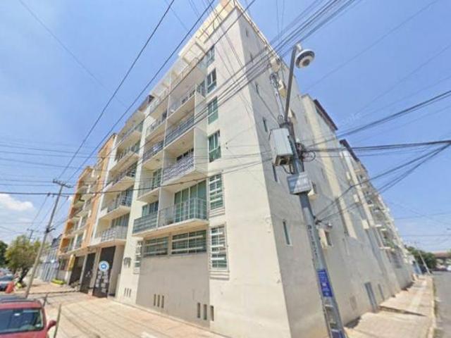 Departamento en Venta en Avenida de la Industria, Moctezuma Venustiano Carranza. Cerca de Aeropuerto