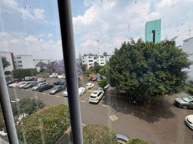 Departamento en Venta en Avenida del Imán