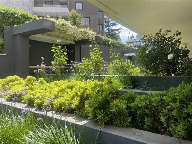 Departamento en Venta en Avenida El Tranque 12300