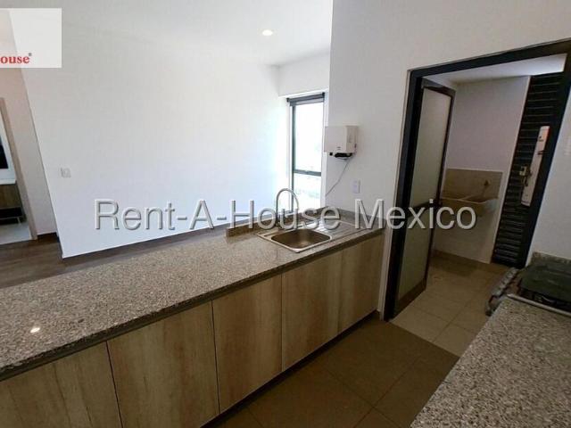 Departamento en Venta en Bosques del Valle, Coacalco de Berriozabal JL 27 999