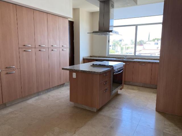 Departamento en Venta en Balcones del Campestre, Le?n, Guanajuato