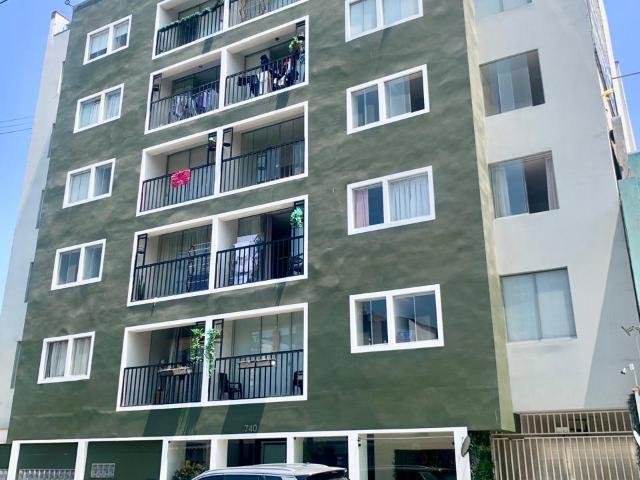 Departamento en venta en Breña a S/329,000
