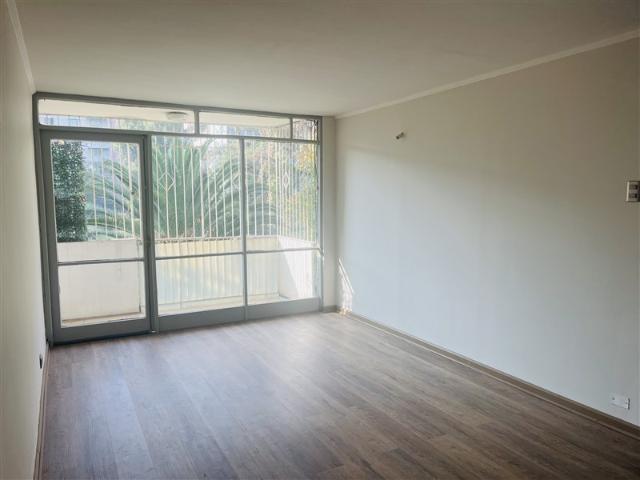 Departamento en Venta en Departamento en la Unidad Vecinal de Providencia entre los metros Pedro de Valdivia y Manuel Montt, inserto en un gran parque