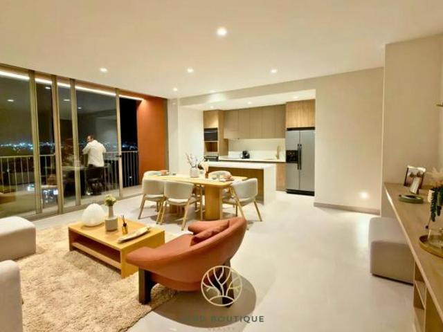 Departamento,3 recámaras con terraza, Zona Calicantos