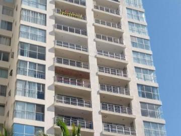 Departamento en Venta en el Cond. Sol y Mar, Fracc. Costa Azul a 5 min. de Playa Icacos, Acapulco