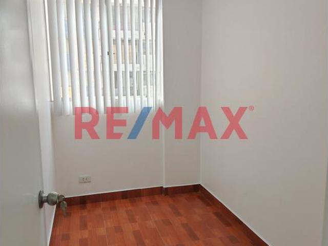 Departamento en venta en El Agustino a S/260,000