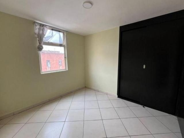 DEPARTAMENTO EN VENTA EN EL ROSARIO, Guadalajara Cerca de colonia Altas