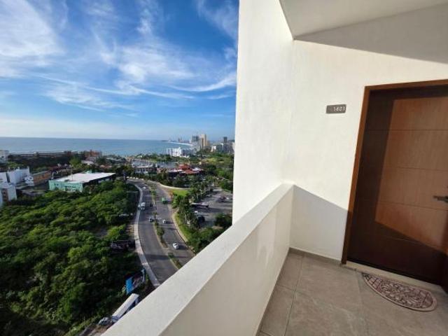 Departamento en Venta en Ferrara Pacific City, Piso 14, Vista al Mar y Marina Mazatlan