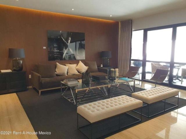 Departamento en venta en Hacienda de las Palmas, Huixquilucan, México