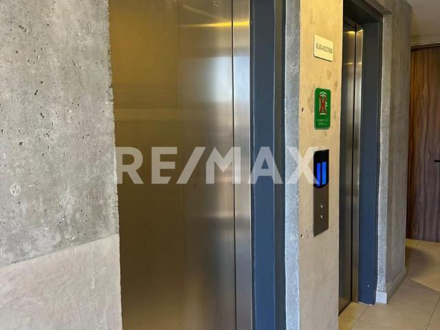 DEPARTAMENTO EN VENTA EN HIGHPOINT LA CACHO