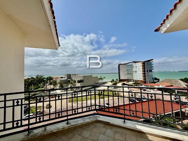 Departamento En Venta En Isla Dorada