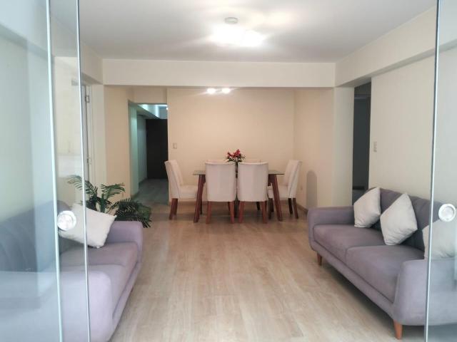 Departamento en venta en Jesus Maria a $187,000