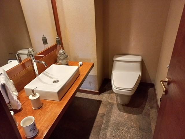 Departamento en Venta en Lo Barnechea 6 dormitorios 5 baños