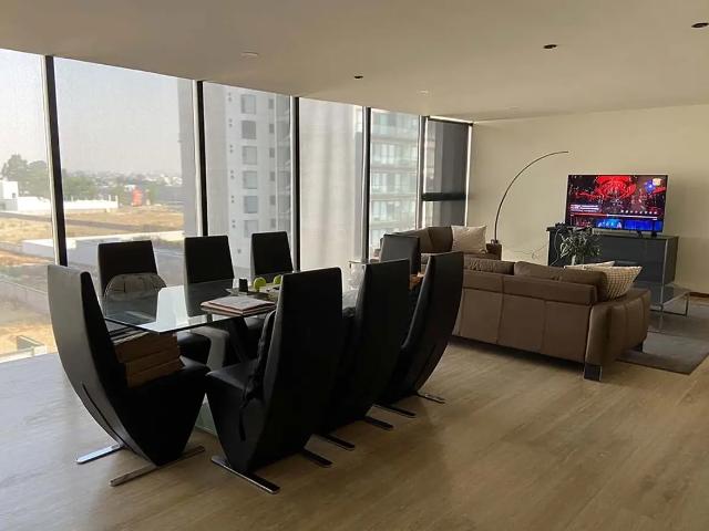 Departamento en venta en Lomas de Angelópolis, San Andrés Cholula, Puebla