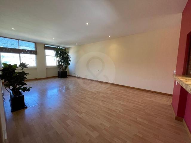 DEPARTAMENTO EN VENTA EN LOMAS DEL RIO