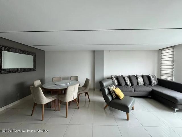 Departamento en venta en Lomas Verdes 4a Sección, Naucalpan de Juárez, México