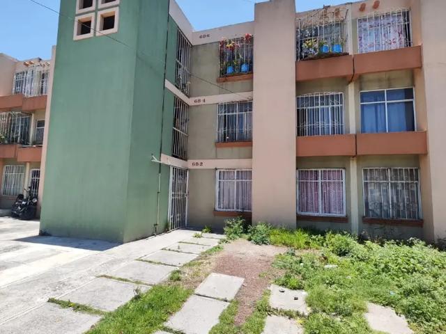 Departamento en Venta en Los Héroes Tecámac Secc. Bosques, Edo. Mex. Oportunidad Habitacional