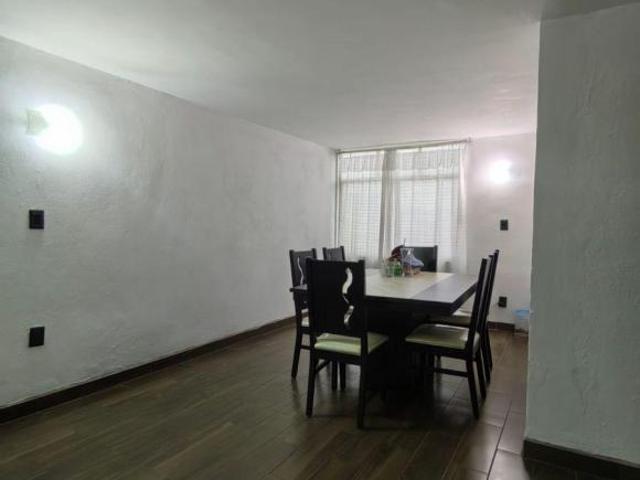 DEPARTAMENTO EN VENTA EN LA UNIDAD HABITACIONAL EL ROSARIO