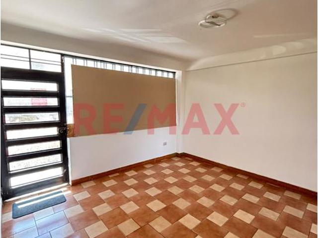 Departamento En Venta En La Urb. Los Andenes