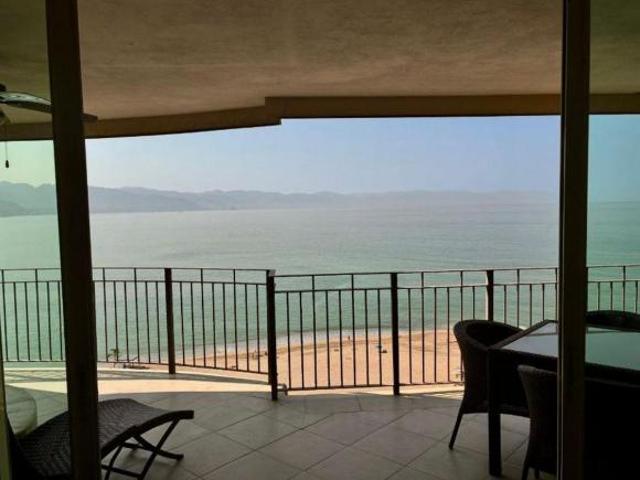 DEPARTAMENTO EN VENTA EN LAS GLORIAS