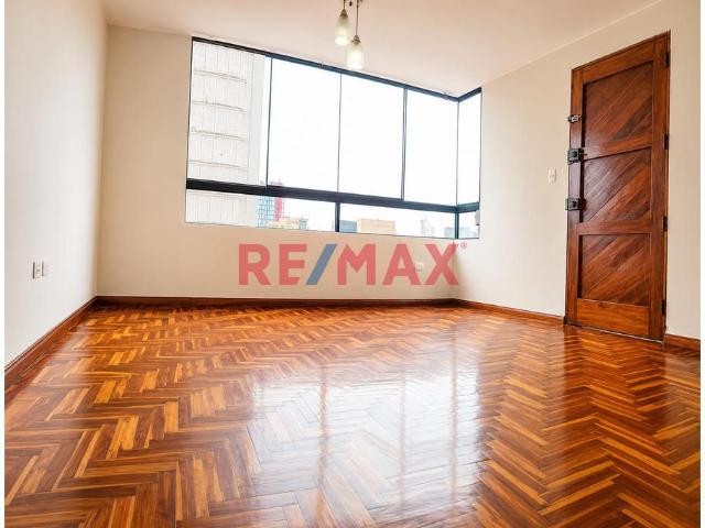 ✨ ¡Departamento En Venta En Lince! Vista Exterior Y Excelente Ubicación