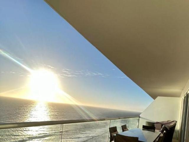 Departamento en venta en Mazatlán en TORRE PENINSULA con vista al mar