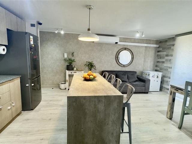 Departamento en Venta en Metro Vicente Valdes
