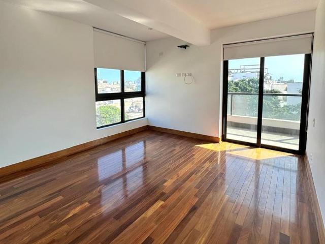 DEPARTAMENTO EN VENTA EN MIFLORES