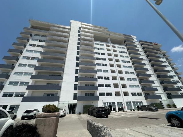 Departamento en Venta en Milenio III, Querétaro Amplio y Bien Ubicado