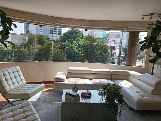 Departamento en venta en Miraflores a $305,000