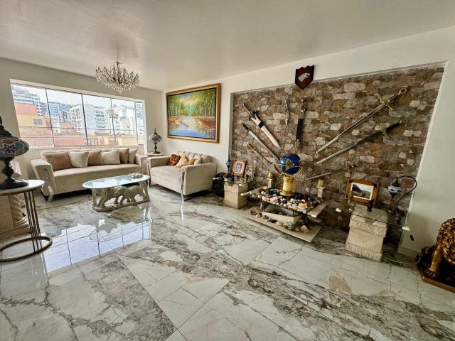 Departamento en venta en Miraflores a $435,000