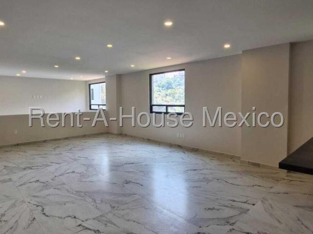 Departamento en Venta en Naucalpan de Ju?rez, Lomas de Anahuac AM. 26 20