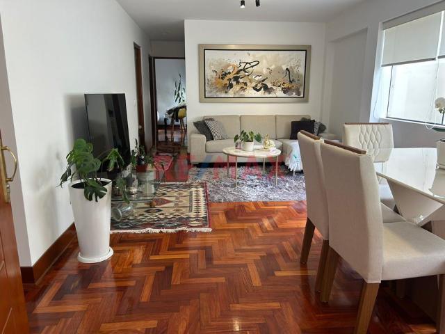 Departamento en venta en San Borja a S/680,550